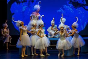 ΣΑΒΒΑΤΟ 22 ΝΟΕΜΒΡΙΟΥ 2025 Το μιούζικαλ «Ιζαντόρα Ντακ»,  από την Εθνική Λυρική Σκηνή,   με 2 παραστάσεις  στο Χώρο Τεχνών Βέροιας -Από τις 17 Νοεμβρίου, η διάθεση καρτών ελευθέρας