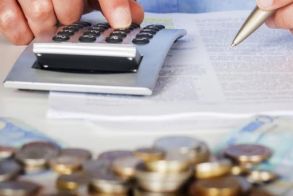 Τρέχουν οι… διαδικασίες για παραγραφή μη βεβαιωμένων οφειλών δεκαετίας και άνω!