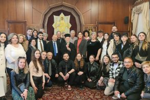 Με τον Οικουμενικό Πατριάρχη  συναντήθηκαν  εκπρόσωποι  της  Ευξείνου Λέσχης Ποντίων Νάουσας - Στην Κωνσταντινούπολη και ο πρόεδρος  της Δημοτικής Κοινότητας Νάουσας 