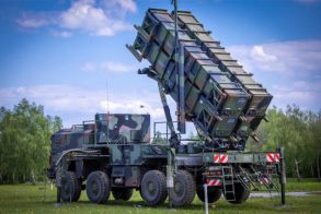 Δένδιας: Στέλνουμε Patriot και F-16 στη Βόρεια Ελλάδα για την αντιβαλλιστική προστασία της Βουλγαρίας από το Ιράν