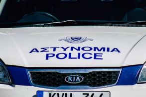 Ωρε, τι γίνεται στον μικρό μας κόσμο…