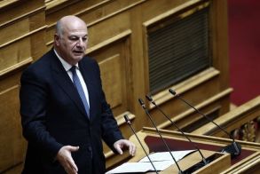 Κώστας Τσιάρας: Δεν υπάρχει εγκεκριμένο εμβόλιο για την ευλογιά στην Ε.Ε.  – Η επίσημη απάντηση του Ευρωπαίου Επιτρόπου Βάρχελι