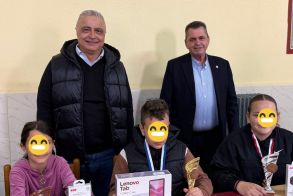 ΣΤΑ ΧΩΡΙΑ ΤΟΥ ΔΗΜΟΥ ΤΗΣ ΝΑΟΥΣΑΣ ΤΗ ΔΕΥΤΕΡΗ ΗΜΕΡΑ ΤΟΥ ΠΑΣΧΑ Ο ΛΑΖΑΡΟΣ ΤΣΑΒΔΑΡΙΔΗΣ