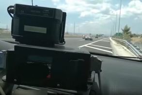 Φορητό ραντάρ της Τροχαίας Βέροιας «φρενάρει τους γκαζιάρηδες»