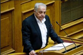 Πέθανε ο πρώην υπουργός του ΣΥΡΙΖΑ Αλέκος Φλαμπουράρης