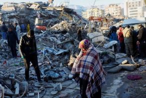 Ανθρωπιστική βοήθεια για Τουρκία και Συρία συγκεντρώνει στη Βέροια και η Π.Ε. Ημαθίας