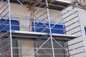 Ζητούνται άτομα για εργασία έως 40 ετών σε σκαλωσιές