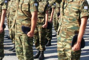 Θητεία μόνο στον στρατό ξηράς για τους νεοσύλλεκτους και από «κόσκινο» οι Ι5