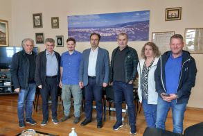 Με τον Δήμαρχο Βέροιας συναντήθηκε ο νεοσύστατος Σύλλογος Μοντελιστών και Συλλεκτών Ν. Ημαθίας