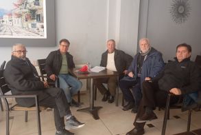 Συνάντηση της Ομάδας Δράσεων Ενεργών Πολιτών Δήμου Αλεξάνδρειας με τον Περιφερειακό Σύμβουλο Πέλλας Φώτη Χατζόγλου για τον Προαστιακό 