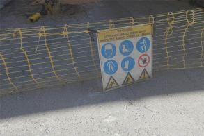 Την νομική οδό παίρνουν οι δήμοι κατά των Εταιρειών,  που «βομβαρδίζουν» η μία μετά την άλλη τις πόλεις,  για φυσικό αέριο, οπτικές ίνες και άλλες εργασίες  -Κ. Βοργιαζίδης: «Η υπομονή μας έχει εξαντληθεί, στο επόμενο βήμα μηνήσεις  και αγωγές» -Άρης Λαζα