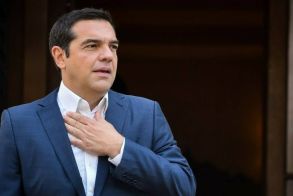 Αλέξης Τσίπρας: Παραιτούμαι από βουλευτής  του ΣΥΡΙΖΑ, παραμένω στην πολιτική δράση Ο Θ. Δρίτσας της Νέας Αριστεράς, παίρνει την  έδρα Τσίπρα – Πρώτες αντιδράσεις