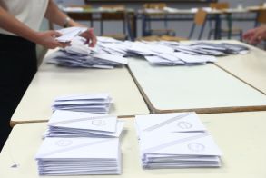 Με επιστολική ψήφο οι απόδημοι, στις εθνικές εκλογές του 2027