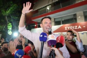Νέος πρόεδρος του ΣΥΡΙΖΑ-ΠΣ ο Στέφανος Κασσελάκης με 56,04% έναντι 43,96% της Έφης Αχτσιόγλου -Με 4 ψήφους διαφορά υπέρ Αχτσιόγλου, στην Ημαθία