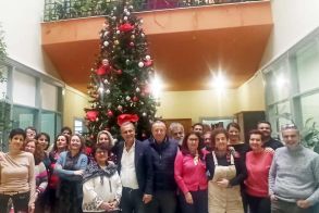 Χριστουγεννιάτικο δέντρο και ευχές από την Τεχνική Υπηρεσία του Δήμου Βέροιας