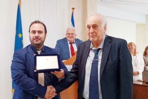 «Αποστρατεύθηκε» ο Δήμος Δαβόρας,  μετά από μισό αιώνα δικηγορίας!