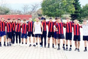 Πρωταθλητής Ημαθίας το 4ο ΓΕΛ Βέροιας - Αφιερωμένο στον Γ. Καρανικόλα