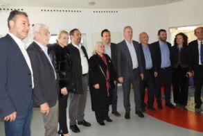 Βέροια: 30.000 ευρώ από την ΚΕΔΕ, για τους σκοπούς της καμπάνιας της Future Library - Με χιλιάδες νέα βιβλία θα εμπλουτισθούν δημοτικές βιβλιοθήκες της χώρας