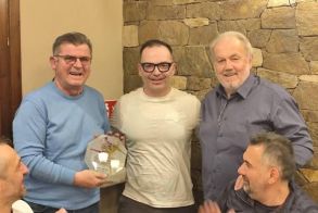 Χάντμπολ: Έκοψαν την βασιλόπιτα οι Βετεράνοι της Βέροιας - Τιμήθηκε ο Ν. Μάντζος