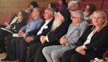 Ξεκίνησε το 1ο Πανελλήνιο Επιστημονικό Συνέδριο «Η Δημιουργική Γραφή στην Εκπαίδευση» στη Νάουσα