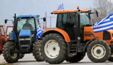 Με αποκλεισμό Εθνικών Οδών και Τελωνείων  αντέδρασαν οι αγρότες, για τα 6 μέτρα της κυβέρνησης  - Αποδέχονται την πρόσκληση Μητσοτάκη για την Τρίτη  – Θα ανοίξουν από σήμερα τους δρόμους ή θα εξαντλήσουν το 48ωρο;