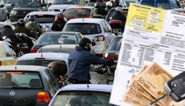 ΑΑΔΕ: Στέλνει ραβασάκια για ανασφάλιστα οχήματα, με πρόστιμα έως 1.000 ευρώ - Εντός των επόμενων ημερών ανοίγει νέος γύρος διασταυρώσεων