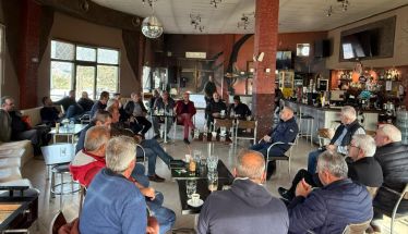 Κοντά στους πληγέντες από τον πρόσφατο παγετό παραγωγούς, ο Υφυπουργός Ανάπτυξης Λάζαρος Τσαβδαρίδης  