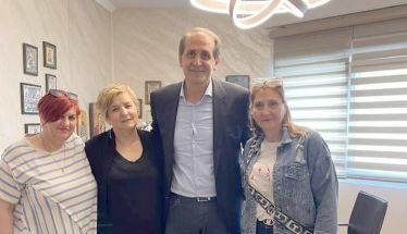 Απ. Βεσυρόπουλος:  Απαλλαγή των σχολικών  κυλικείων από την  αναδρομική καταβολή  του τέλους  παρεπιδημούντων από το 2021