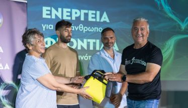Δωρεά απινιδωτών από τον ΔΕΣΦΑ  σε Τοπικές Κοινότητες του Δήμου Νάουσας