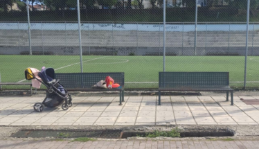 Κάποιοι πήραν τη σχάρα και άφησαν την τρύπα στο φρεάτιο