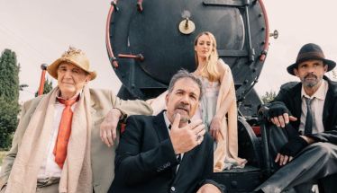 ΠΕΜΠΤΗ 21 ΑΥΓΟΥΣΤΟΥ    «Εκείνος κι Εκείνος» του Κ. Μουρσελά, σε σκηνοθεσία Αλέξανδρου Ρήγα, στο Θέατρο Άλσους    Με  Γ. Κωνσταντίνου, Λ. Κακούρη, Δ. Σταρόβα, Σ. Μανωλάκου