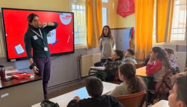 «Δράση για την Υγεία και την Υγιεινή της Έμμηνου Ρύσης» στο Δημοτικό Σχολείο Σταυρού