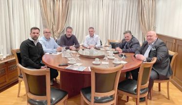 Συνάντηση του Διοικητή της Ελεγχόμενης Δομής Προσωρινής Φιλοξενίας Αιτούντων Άσυλο Βέροιας με τον Πρόεδρο και την Διοικητική Επιτροπή του Επιμελητηρίου Ημαθίας