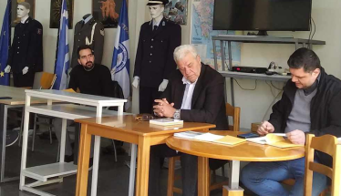 Τρεις ποιητικές συλλογές του Μανώλη Μιχαλάκη παρουσιάστηκαν στην Λέσχη Αποστράτων Σωμάτων Ασφαλείας Ημαθίας