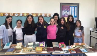 6ο ΓΥΜΝΑΣΙΟ ΒΕΡΟΙΑΣ Ευχαριστήριο προς τη Δημόσια Κεντρική Βιβλιοθήκη Βέροιας