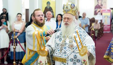 Λαμπρός εορτασμός  της εν Δοβρά συνάξεως της Εικόνος της Παναγίας Τριχερούσης - Συμπληρώθηκαν 31 έτη από την ενθρόνιση  του Μητροπολίτου κ. Παντελεήμονος