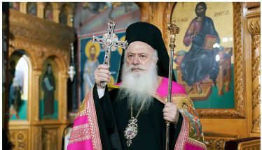 ΠΟΙΜΑΝΤΟΡΙΚΗ  ΕΓΚΥΚΛΙΟΣ  ΤΡΙΩΝ ΙΕΡΑΡΧΩΝ 