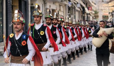 Εύξεινος  Λέσχη Ποντίων Νάουσας ΑΝΑΒΙΩΣΗ ΤΟΥ ΕΘΙΜΟΥ ΤΩΝ ΜΩΜΟΓΕΡΩΝ ΣΤΗ ΝΑΟΥΣΑ το Σάββατο 27 Δεκεμβρίου