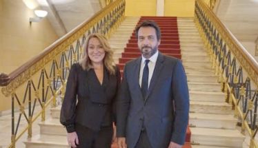 Συνάντηση Τάσου Μπαρτζώκα με την Υπουργό Δημόσιας Διοίκησης της Δημοκρατίας της Σερβίας, Νένα Στάροβιτς.