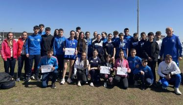 ΜΕ ΔΕΚΑΞΙ ΠΡΩΤΙΕΣ ΚΑΙ ΠΟΛΛΑ ΜΕΤΑΛΛΙΑ ΕΦΥΓΑΝ ΑΠΟ ΤΗΝ ΝΑΟΥΣΑ ΟΙ ΜΑΘΗΤΕΣ- ΑΘΛΗΤΕΣ ΤΟΥ ''ΟΚΑ ΒΙΚΕΛΑ'' ΒΕΡΟΙΑΣ