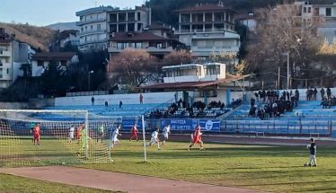 Άνετη πρεμιέρα για τη Νάουσα επί της Μελίκης