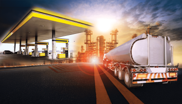 Μάρτιος 2026, με νέες ανατιμήσεις σε τρόφιμα και… ρεζερβουάρ, λόγω του πολέμου στο Ιράν -Το κλείσιμο των Στενών του Ορμούζ, κλονίζει τις διεθνείς τιμές του πετρελαίου 