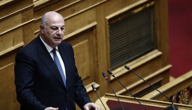 Κώστας Τσιάρας: Δεν υπάρχει εγκεκριμένο εμβόλιο για την ευλογιά στην Ε.Ε.  – Η επίσημη απάντηση του Ευρωπαίου Επιτρόπου Βάρχελι