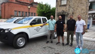 Δύο σύγχρονα ημιφορτηγά 4x4 ενισχύουν τον στόλο του Δήμου Νάουσας μέσω του προγράμματος «ΦιλόΔημος ΙΙ»