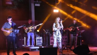 Naoussa Summer Festival 2025 Μια μοναδική βραδιά  με τη Ρένα Μόρφη  στο Θερινό Θέατρο Νάουσας