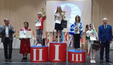 Σκάκι - Τρίτη στον κόσμο η 10χρονη Εύα!