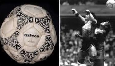 Μουντιάλ: Η μπάλα από το «χέρι του θεού» πωλήθηκε «μόλις» 2,3 εκ. ευρώ