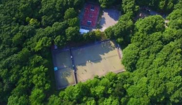 Επιβεβλημένη η ανακατασκευή των γηπέδων τένις  στον Άγιο Νικόλαο Νάουσας