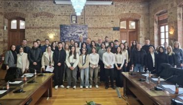 Ολοκληρώθηκε με επιτυχία το 7ο Δημοτικό Συμβούλιο Εφήβων (φωτος)