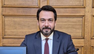 Τάσος Μπαρτζώκας: Αδικούνται οι επαγγελματίες των χωριών της περιφέρειας – Απαραίτητη η διόρθωση του διοικητικού κριτηρίου για τη φορολογική έκπτωση.